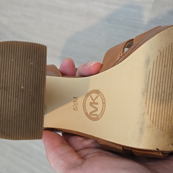 Platform sandals - Picture 4 of 4